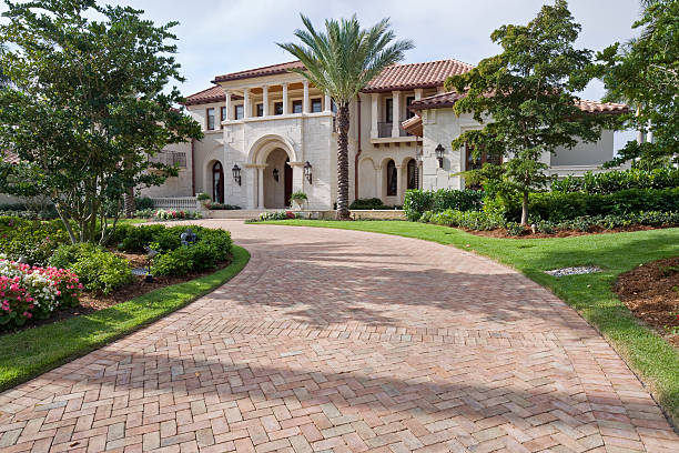 Driveway Pavers for Homes in The Crossings, FL